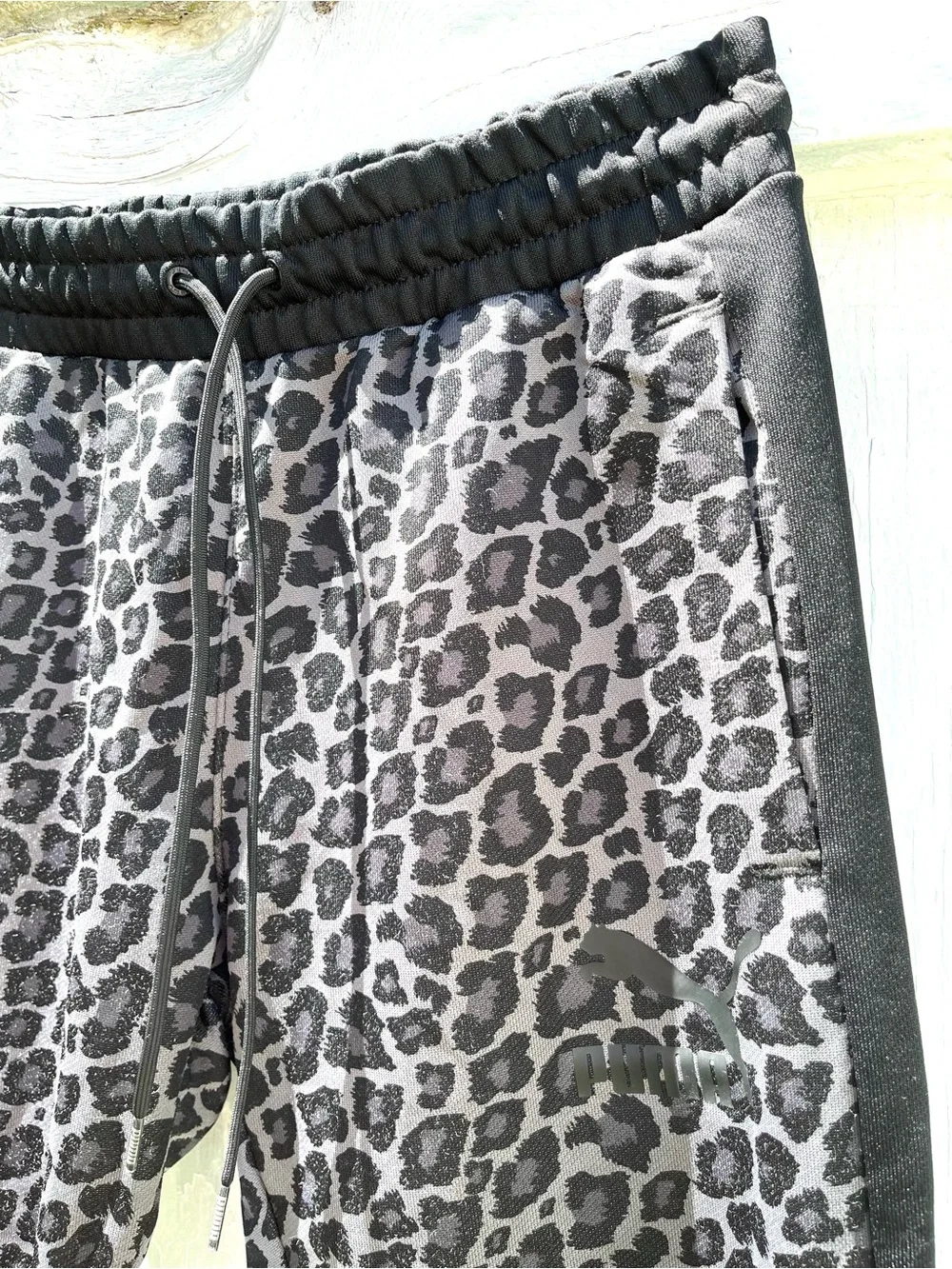 Puma Rare Jogger Track Pants Wild pack T7 Smoked Pearl Leopard Print Men's M
